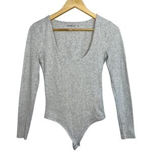 Abercrombie & Fitch Soft AF Gray Scoop Neck Long Sleeve Bodysuit Womens Size S